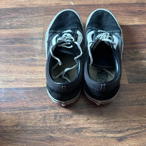 Vans Size 9.5 Womens - Picture 3 of 5